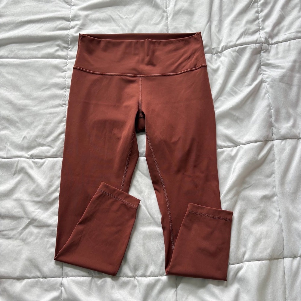 Lululemon Wunder Under High-Rise Crop Luxtreme Leggings Rust Red Size 10 Yoga